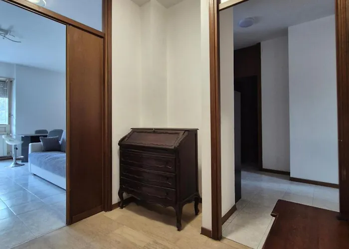Spinaceto Modern Home, Eur Rome