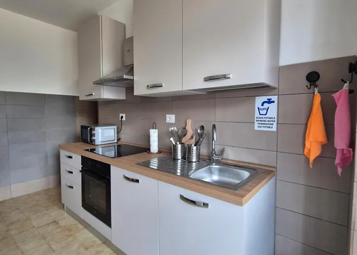 Spinaceto Modern Home, Eur Appartement