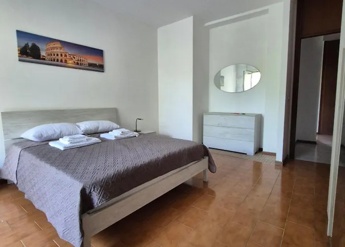 Appartement Spinaceto Modern Home, Eur